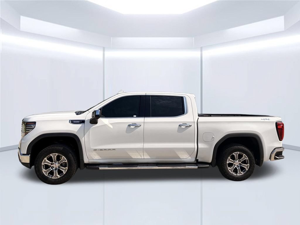 Used 2022 GMC Sierra 1500 SLT w/ Max Trailering Package AWD/4WD image 6