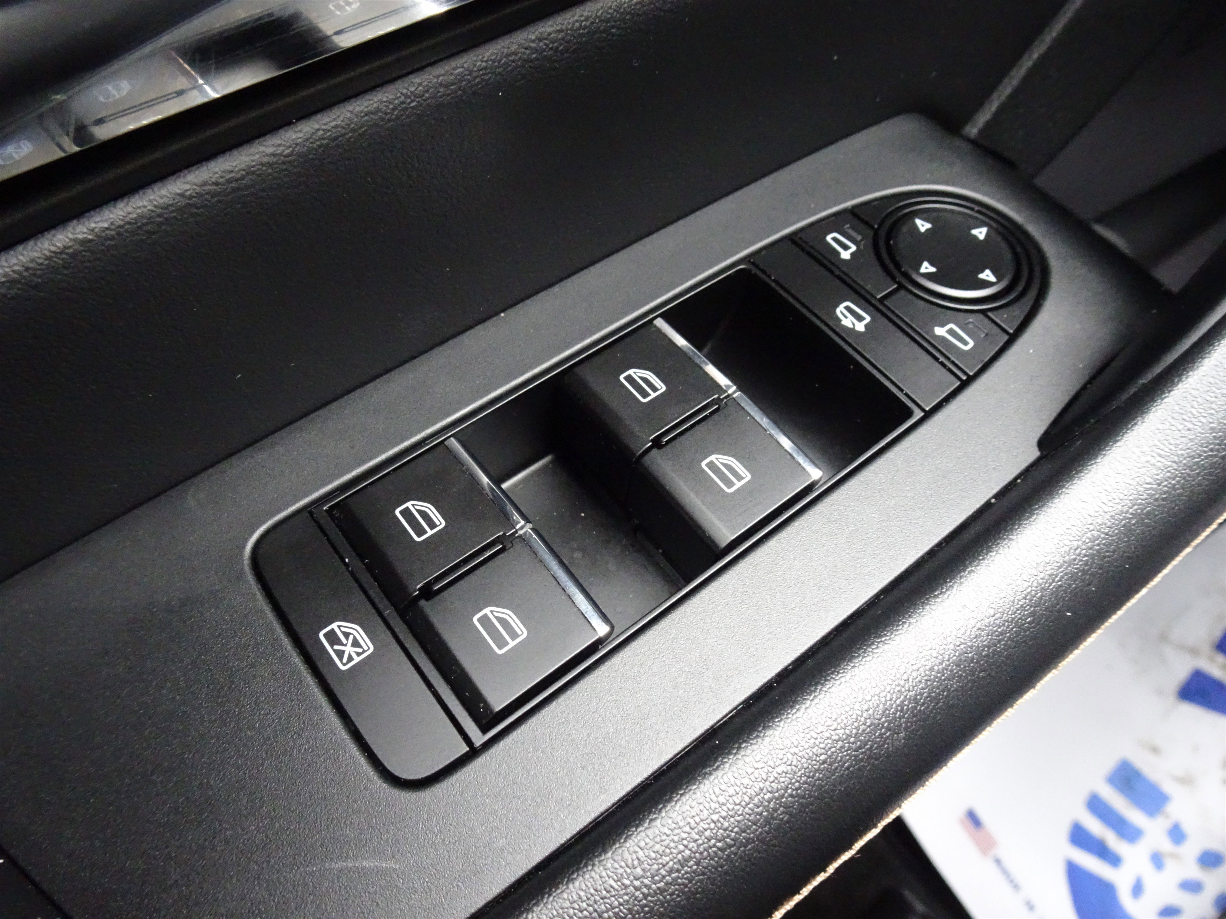 Used 2025 MAZDA CX-70 3.3 Turbo S w/ Premium Package image 23