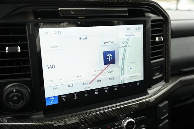 New 2025 Ford F150 Lariat w/ Equipment Group 502A High image 32