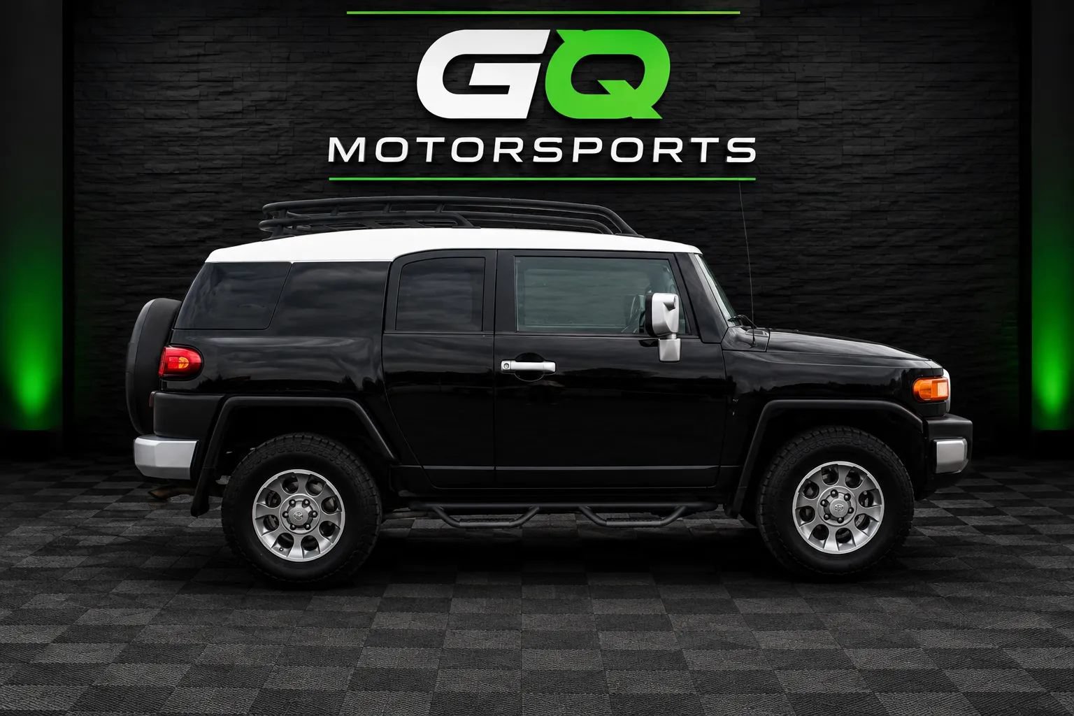 Used 2013 Toyota FJ Cruiser 4WD w/ Upgrade Pkg image 9