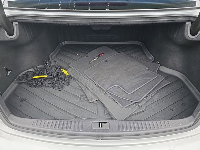 Used 2014 Hyundai Genesis 5.0 R-Spec RWD image 12