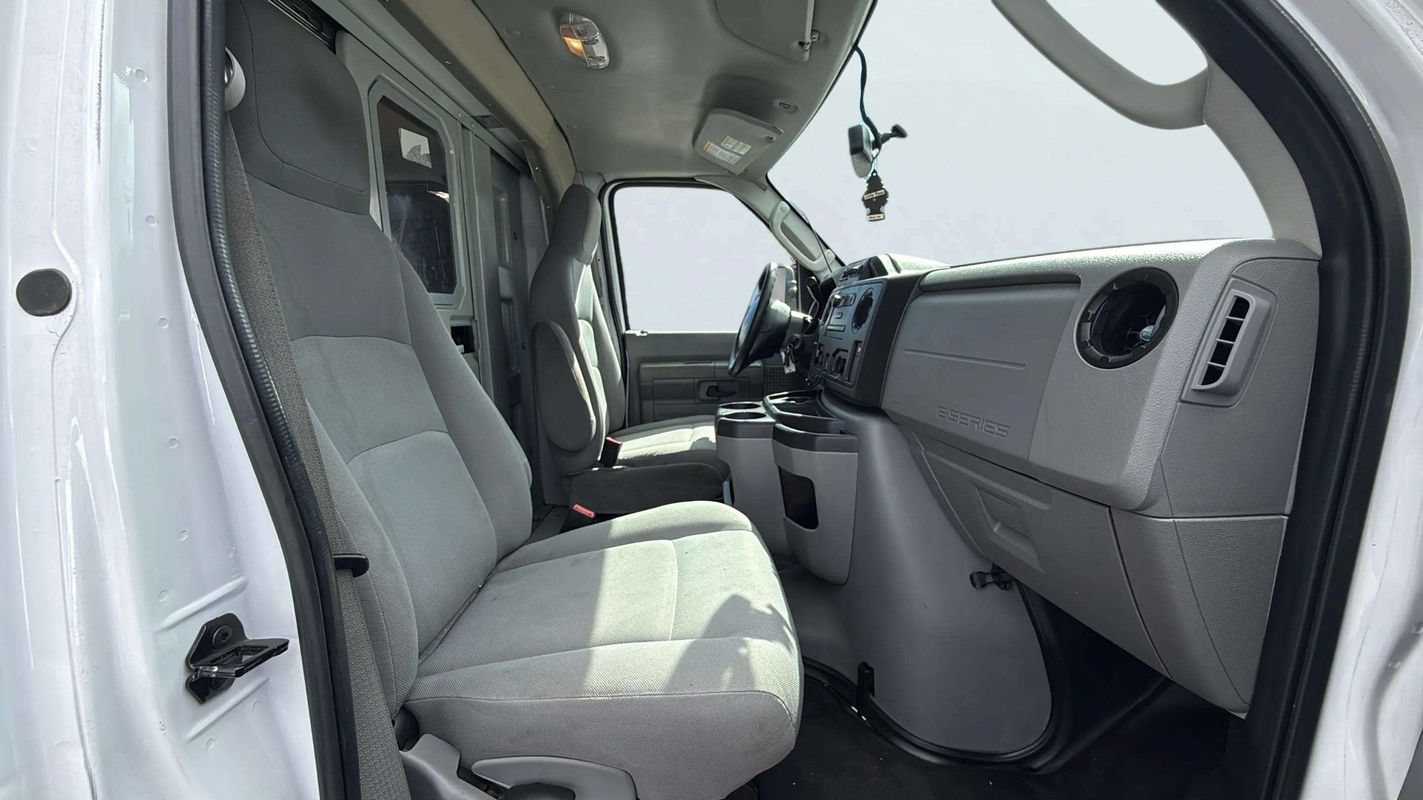 Used 2019 Ford E-350 and Econoline 350 Super Duty w/ Power Windows & Locks Group RWD image 12
