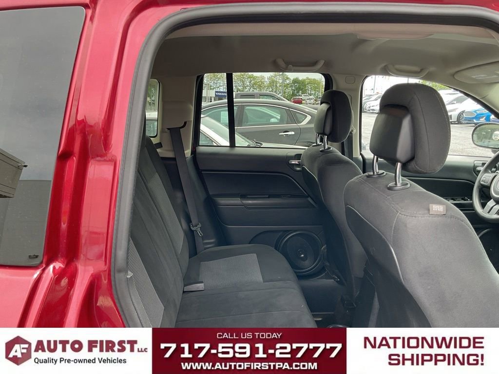 Used 2015 Jeep Compass Sport w/ Power Value Group AWD/4WD image 13