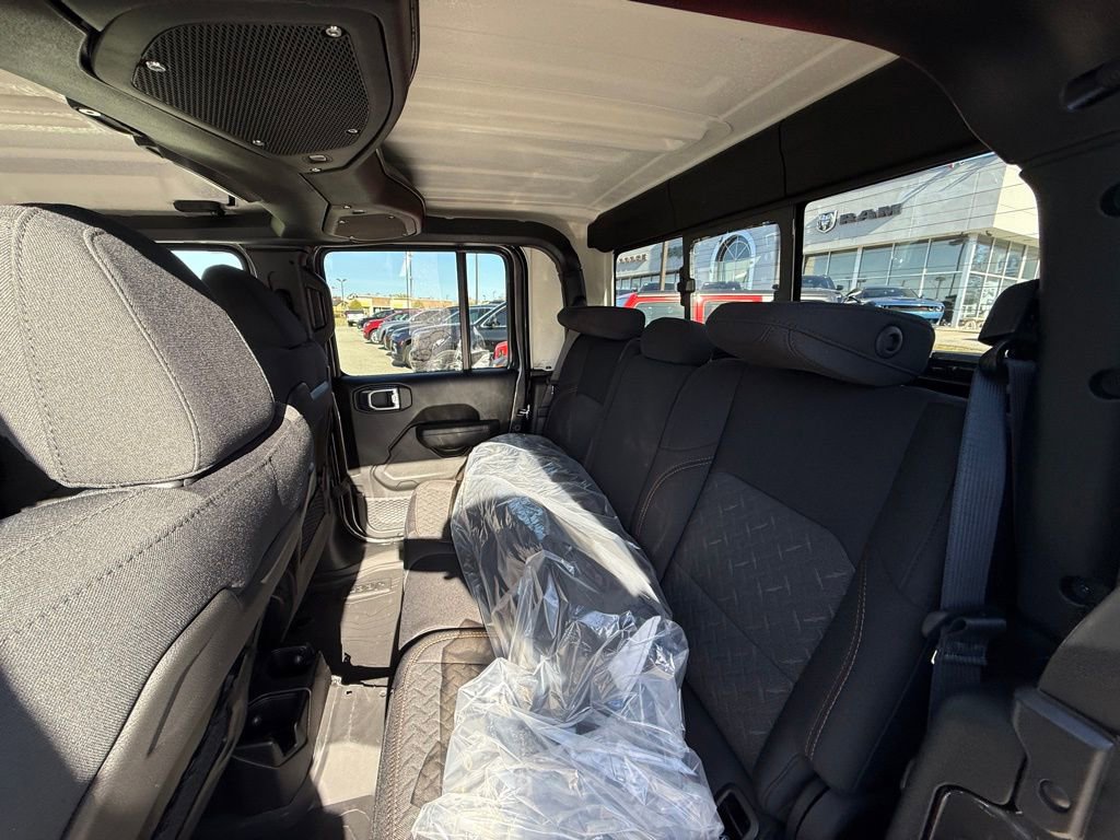 New 2026 Jeep Gladiator Mojave AWD/4WD image 25