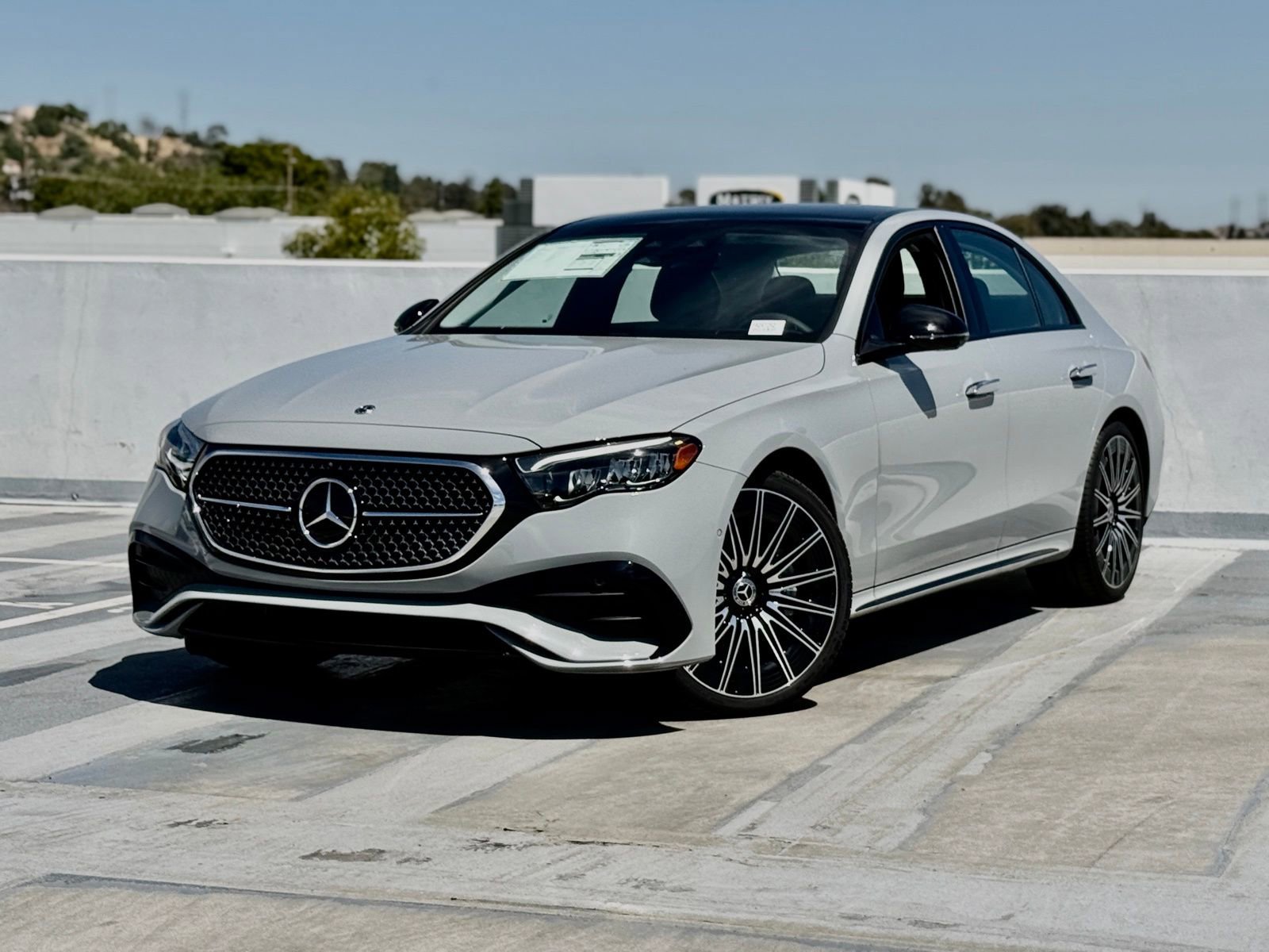 New 2026 Mercedes-Benz E 450 4MATIC Sedan image 2