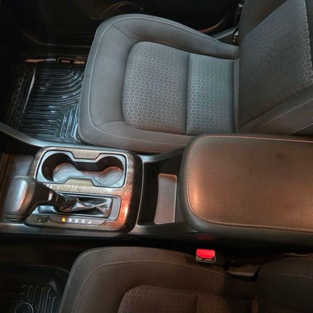 Used 2018 GMC Canyon SLE w/ SLE Convenience Package image 15