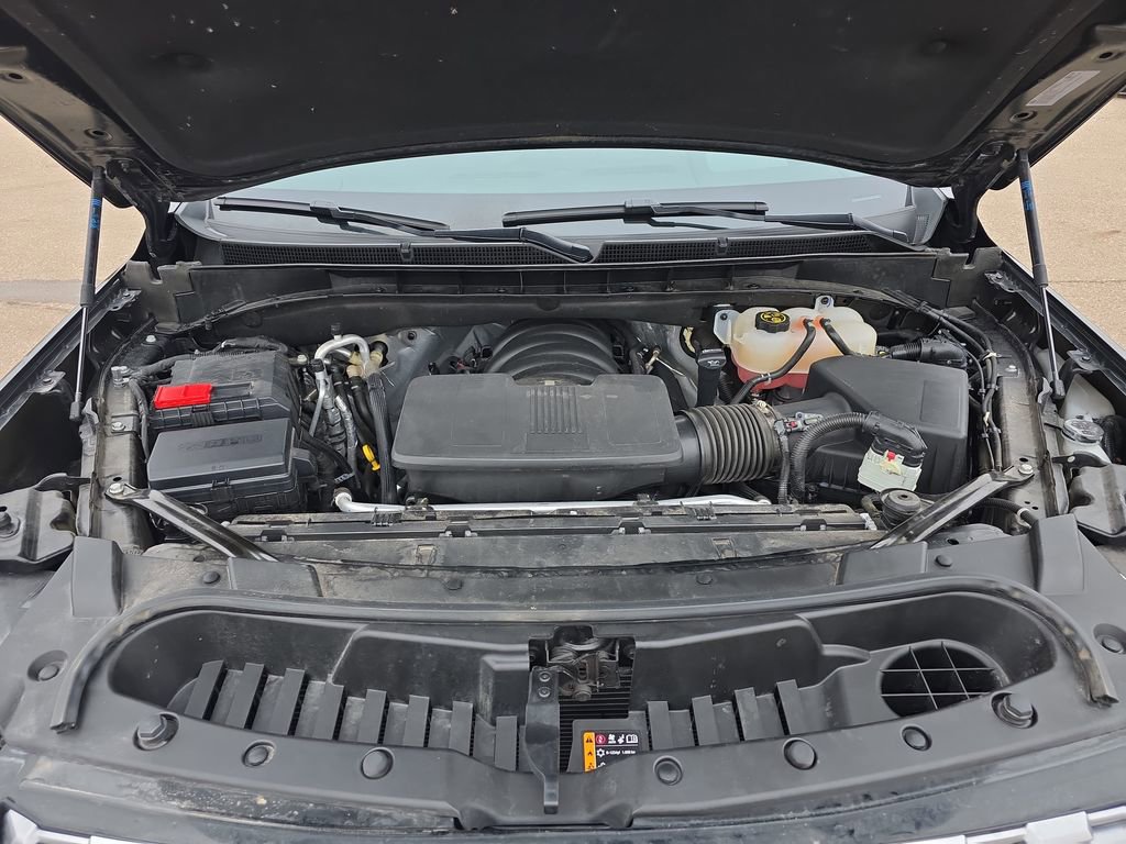 Used 2023 GMC Yukon XL Denali w/ LPO, Floor Liner Package image 35