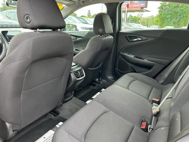Used 2024 Chevrolet Malibu LT FWD image 14