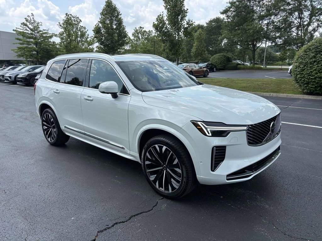 New 2026 Volvo XC90 T8 Plus w/ Protection Package Premier image 1