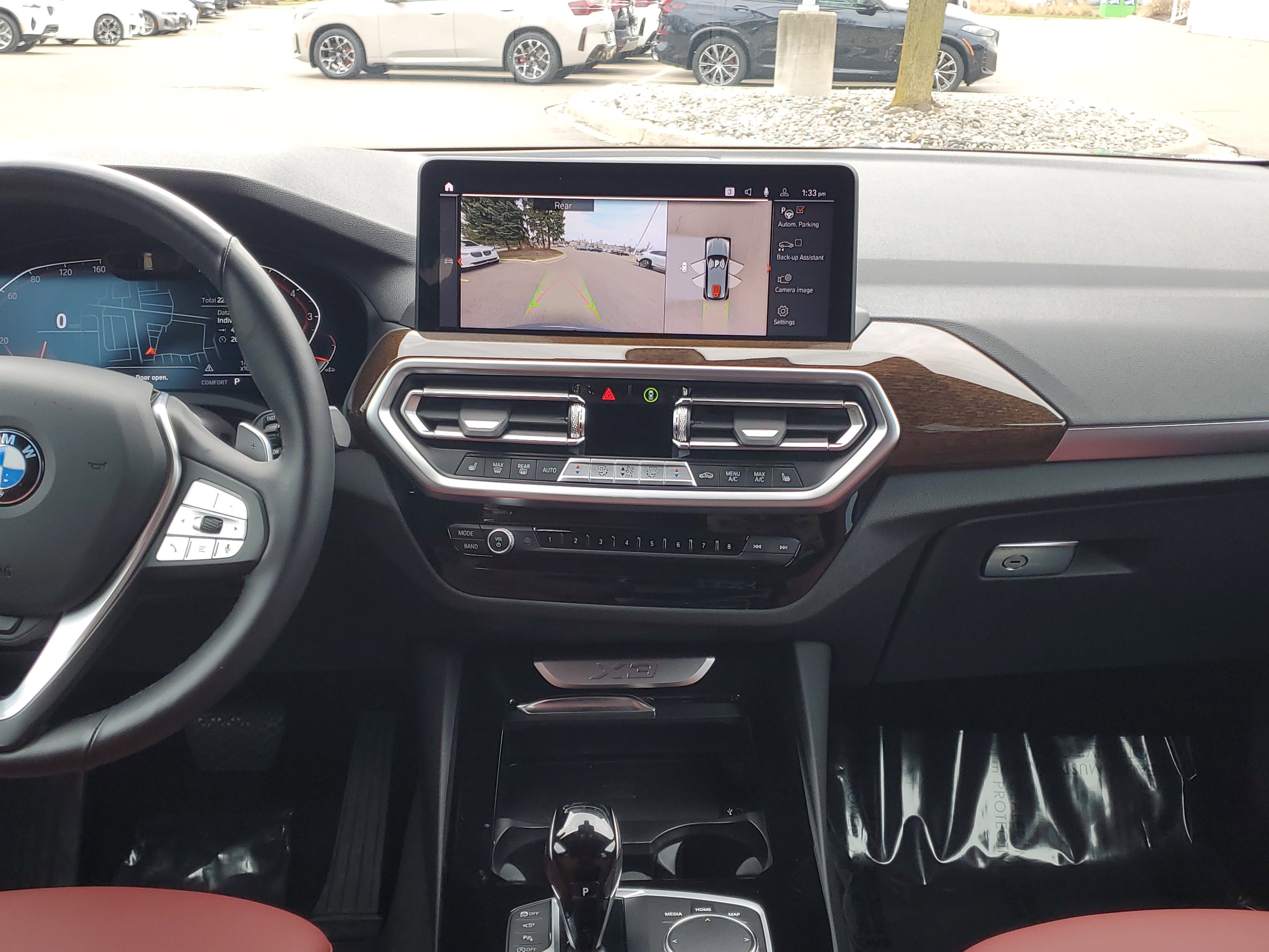 Certified 2024 BMW X3 xDrive30i w/ Premium Package image 22