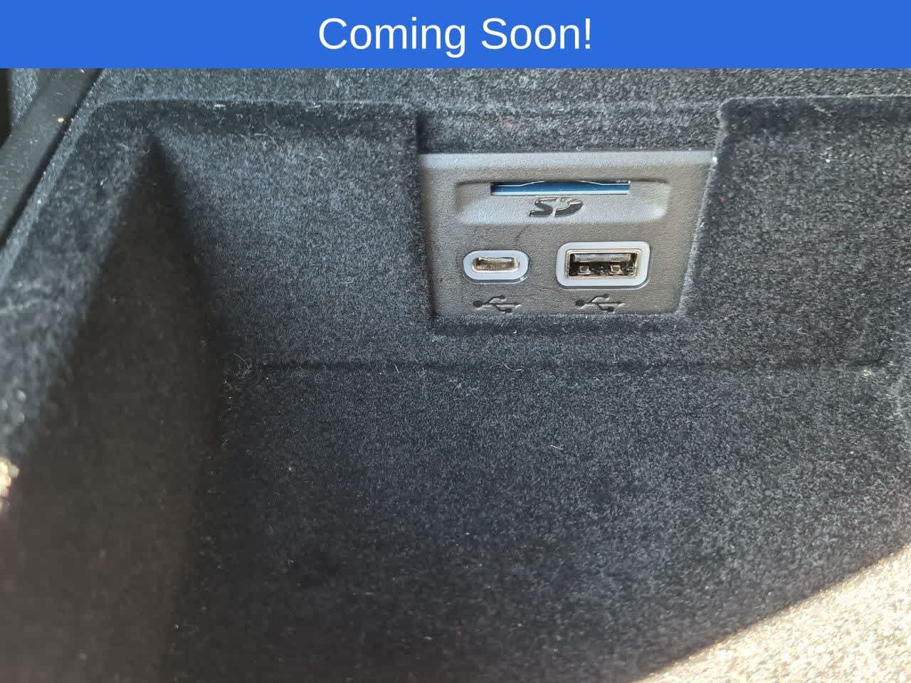 Used 2024 Cadillac XT6 Luxury w/ LPO, Floor Liner Package AWD/4WD image 34