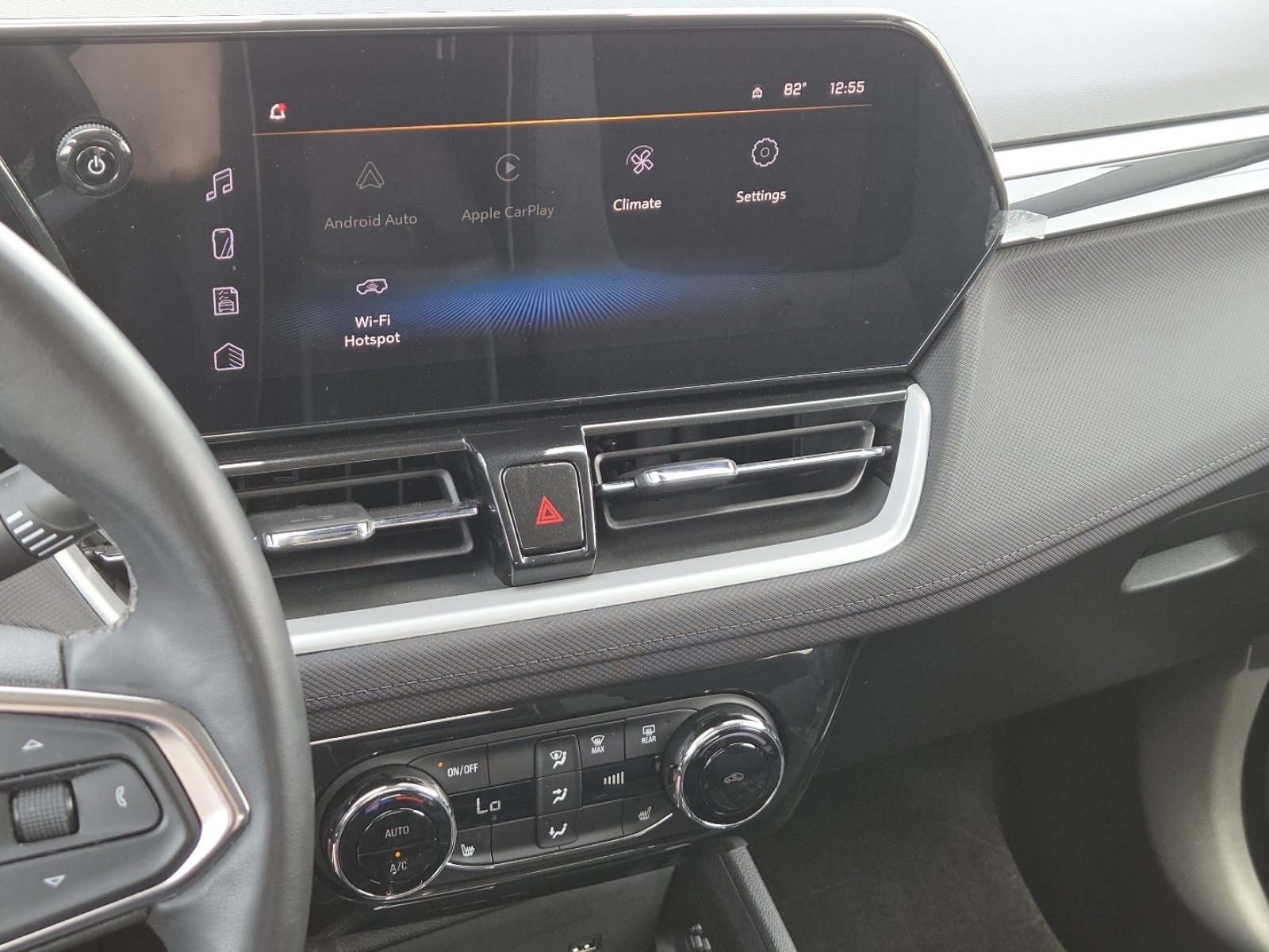 Used 2024 Chevrolet TrailBlazer LT w/ Convenience Package image 28