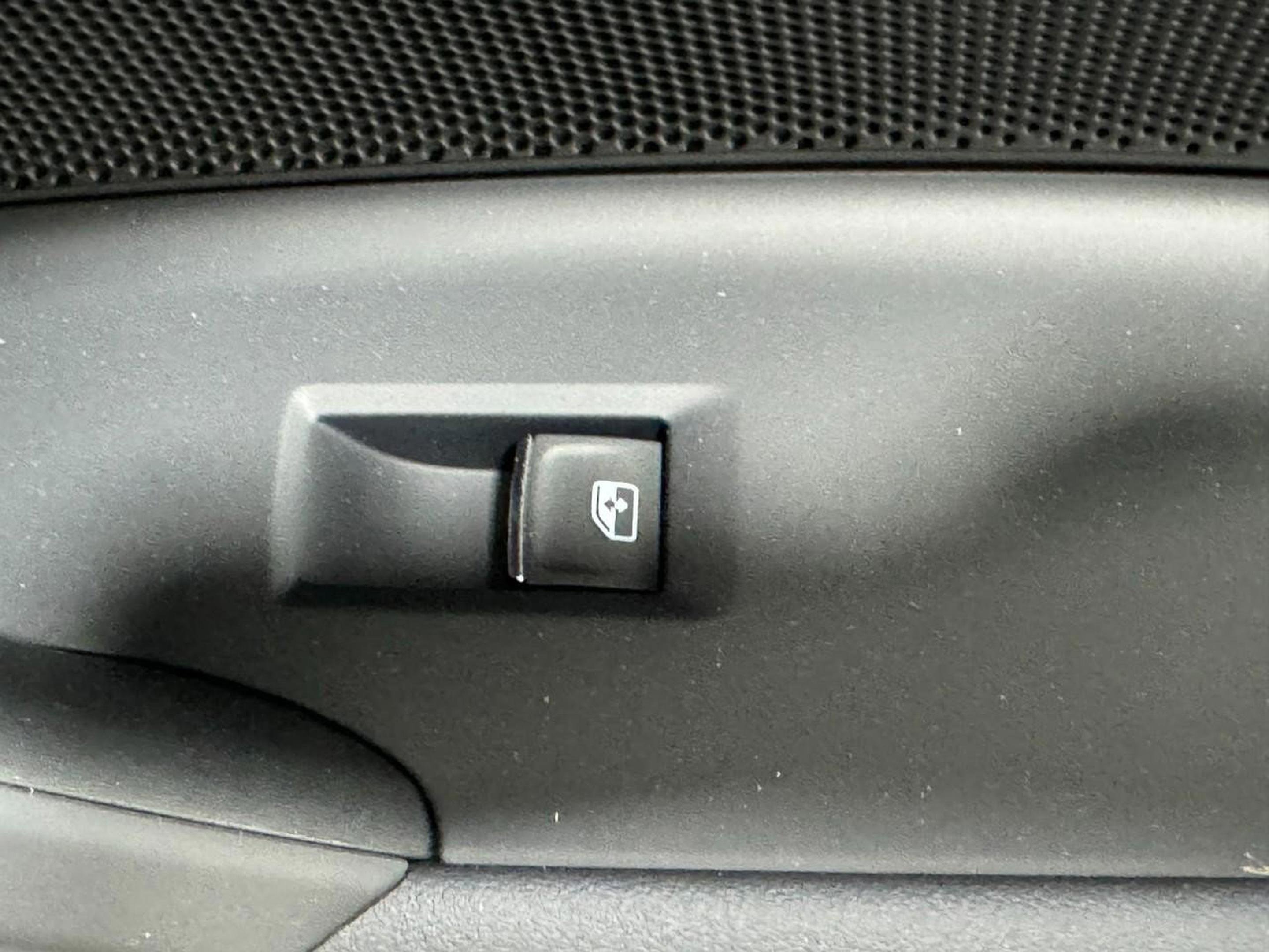 New 2025 Audi Q5 Premium image 31