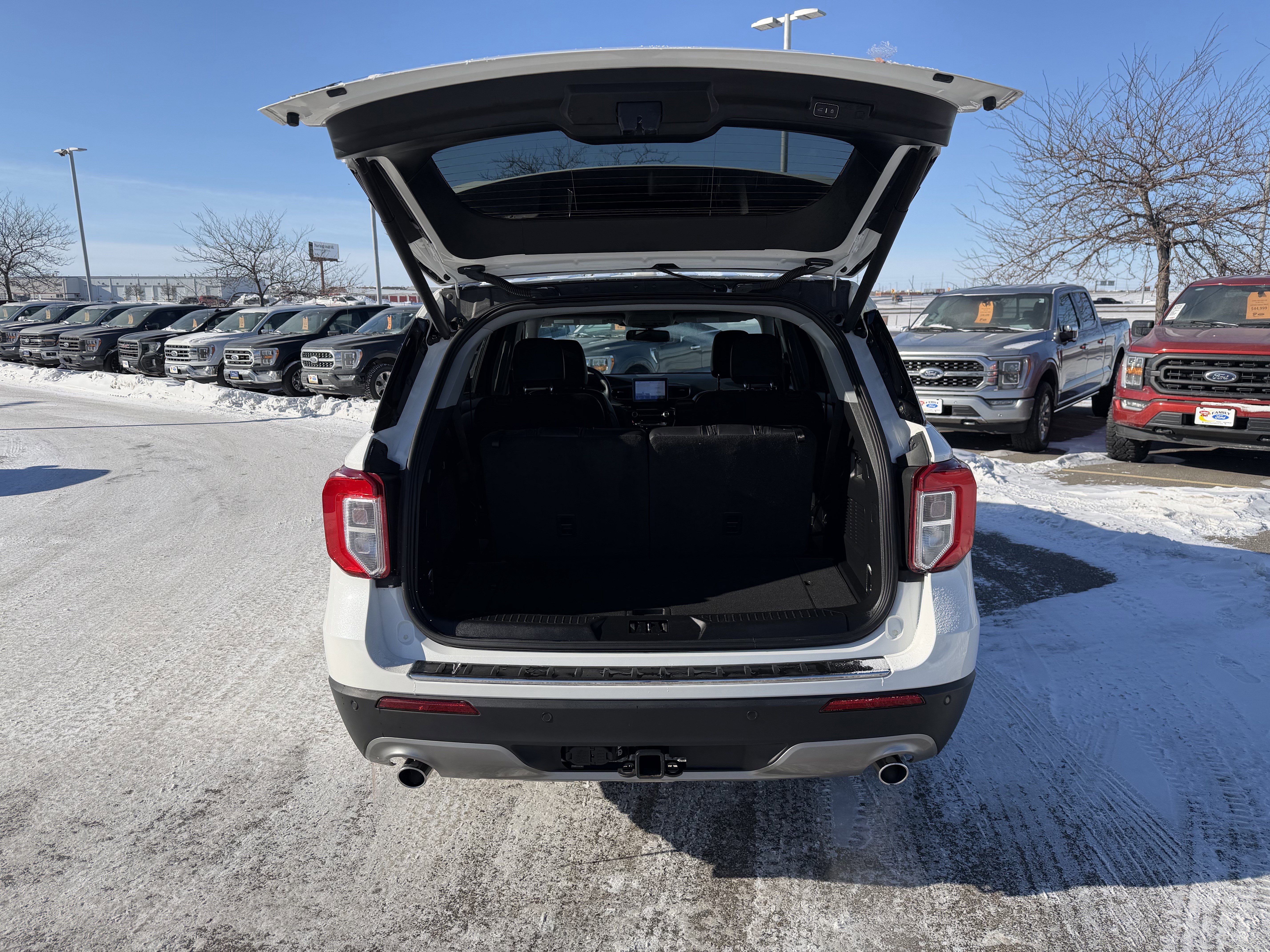 Certified 2023 Ford Explorer Limited w/ Equipment Group 301A image 22