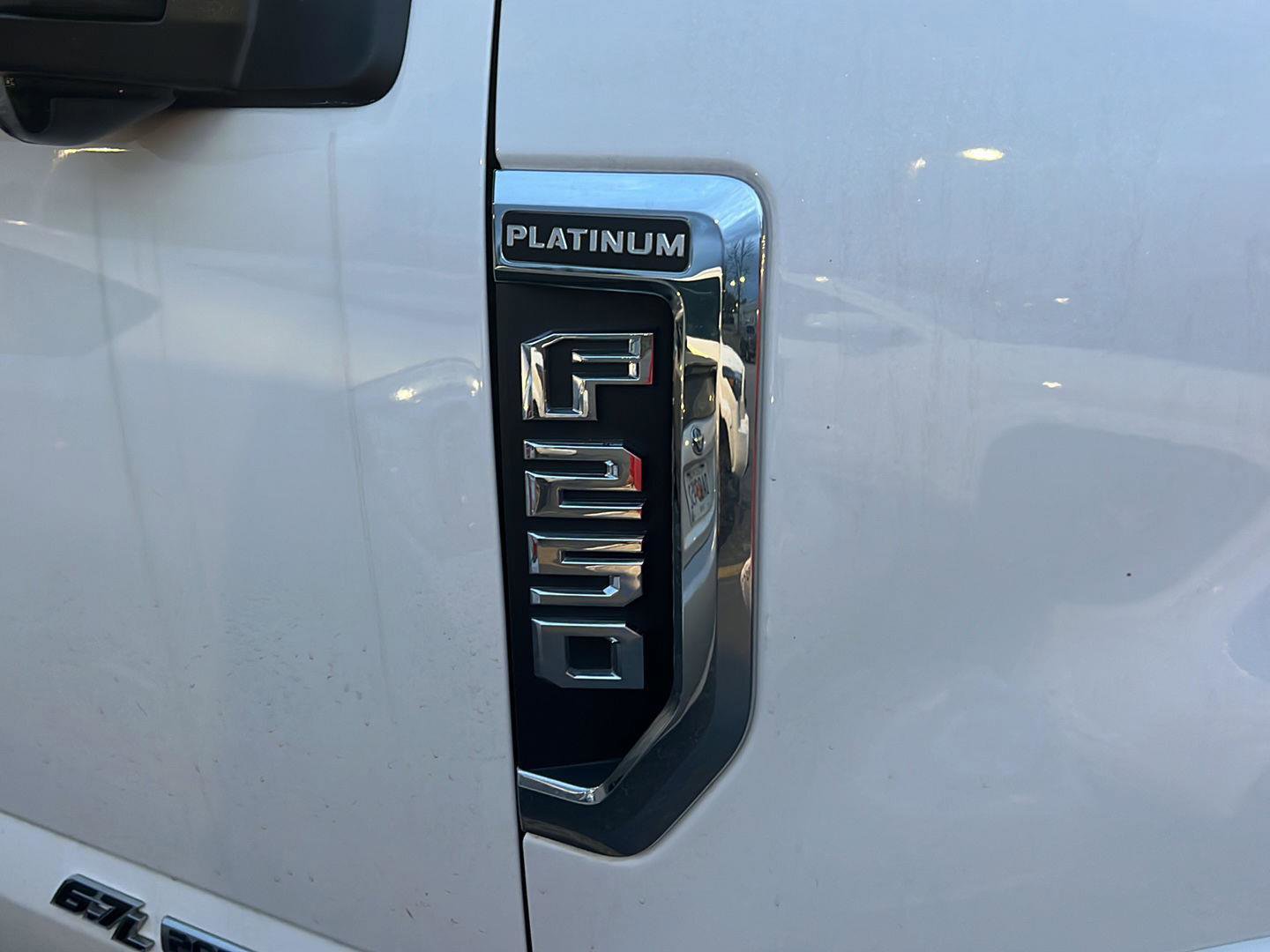 Used 2022 Ford F250 Platinum w/ Tremor Off-Road Package image 8