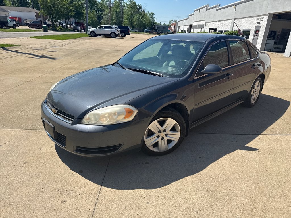 Used 2011 Chevrolet Impala LS FWD image 1
