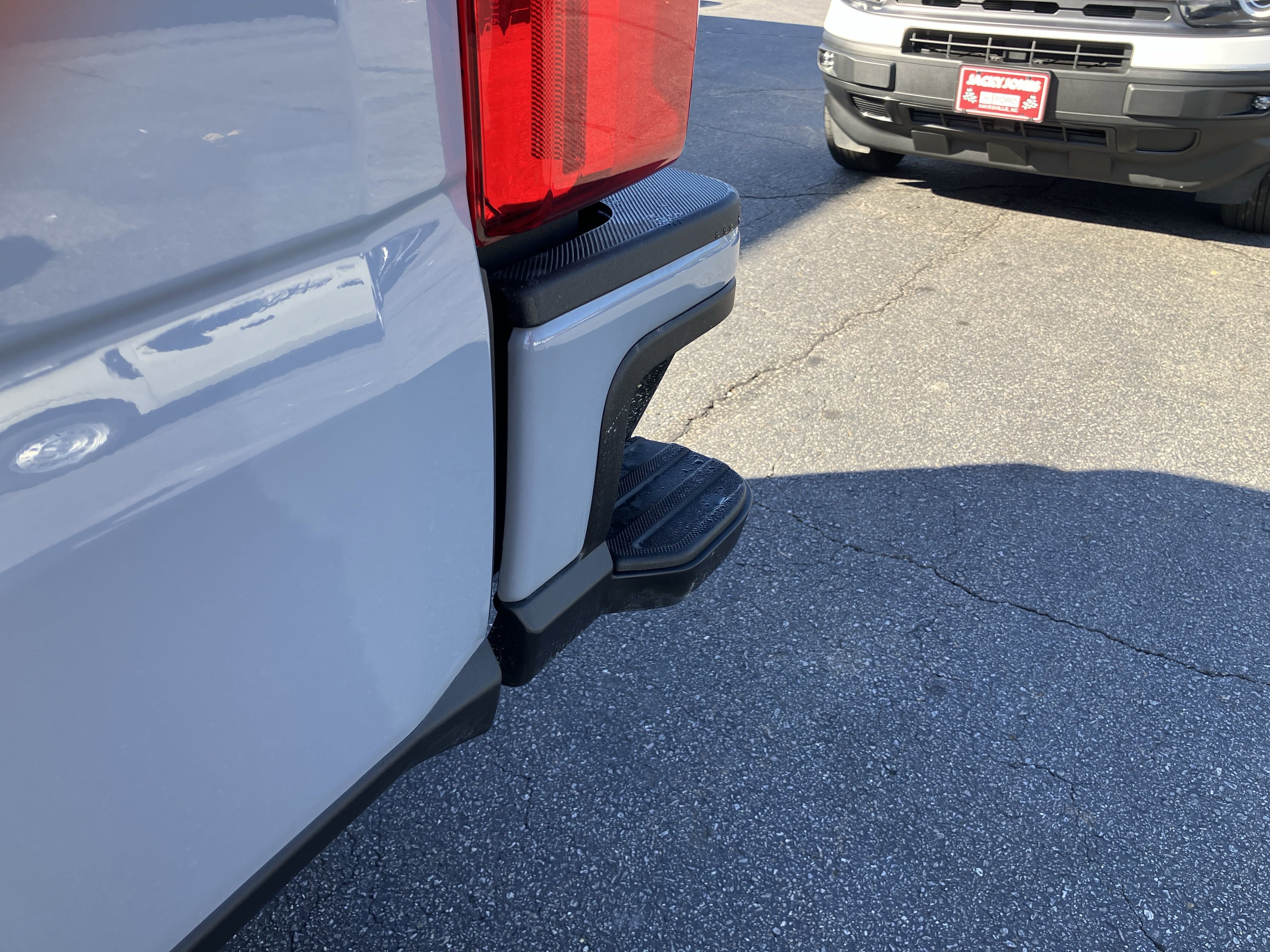 New 2026 Ford F350 Lariat image 17