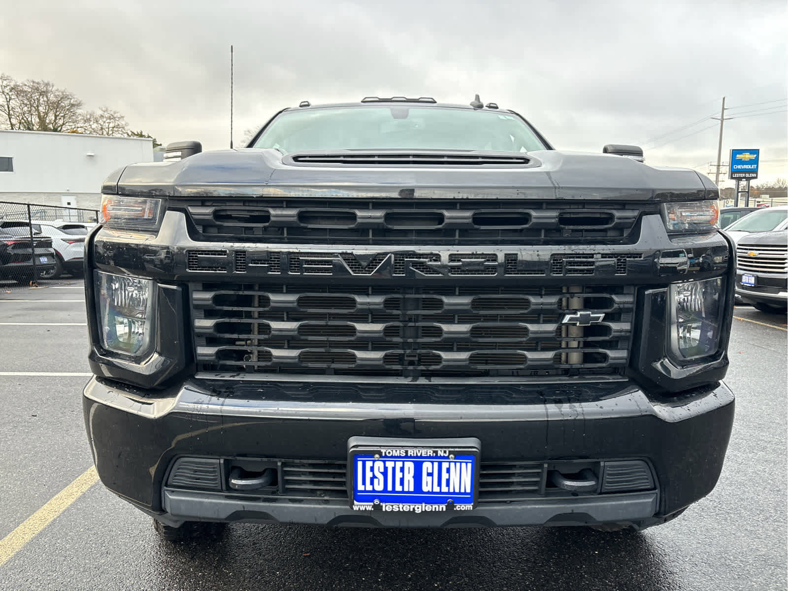Used 2022 Chevrolet Silverado 2500 Custom w/ Custom Value Package image 4