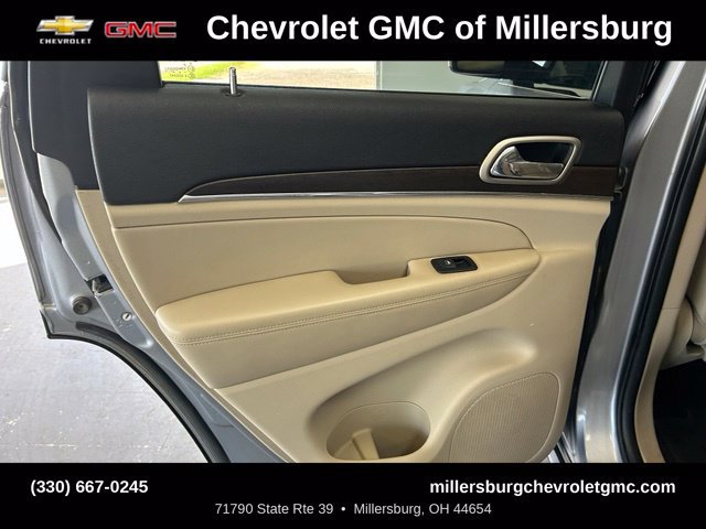 Used 2017 Jeep Grand Cherokee Limited w/ Luxury Group II AWD/4WD image 22