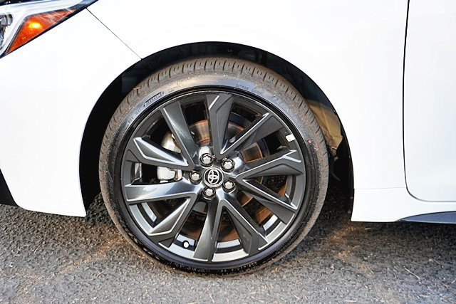 Used 2026 Toyota Corolla SE FWD image 15
