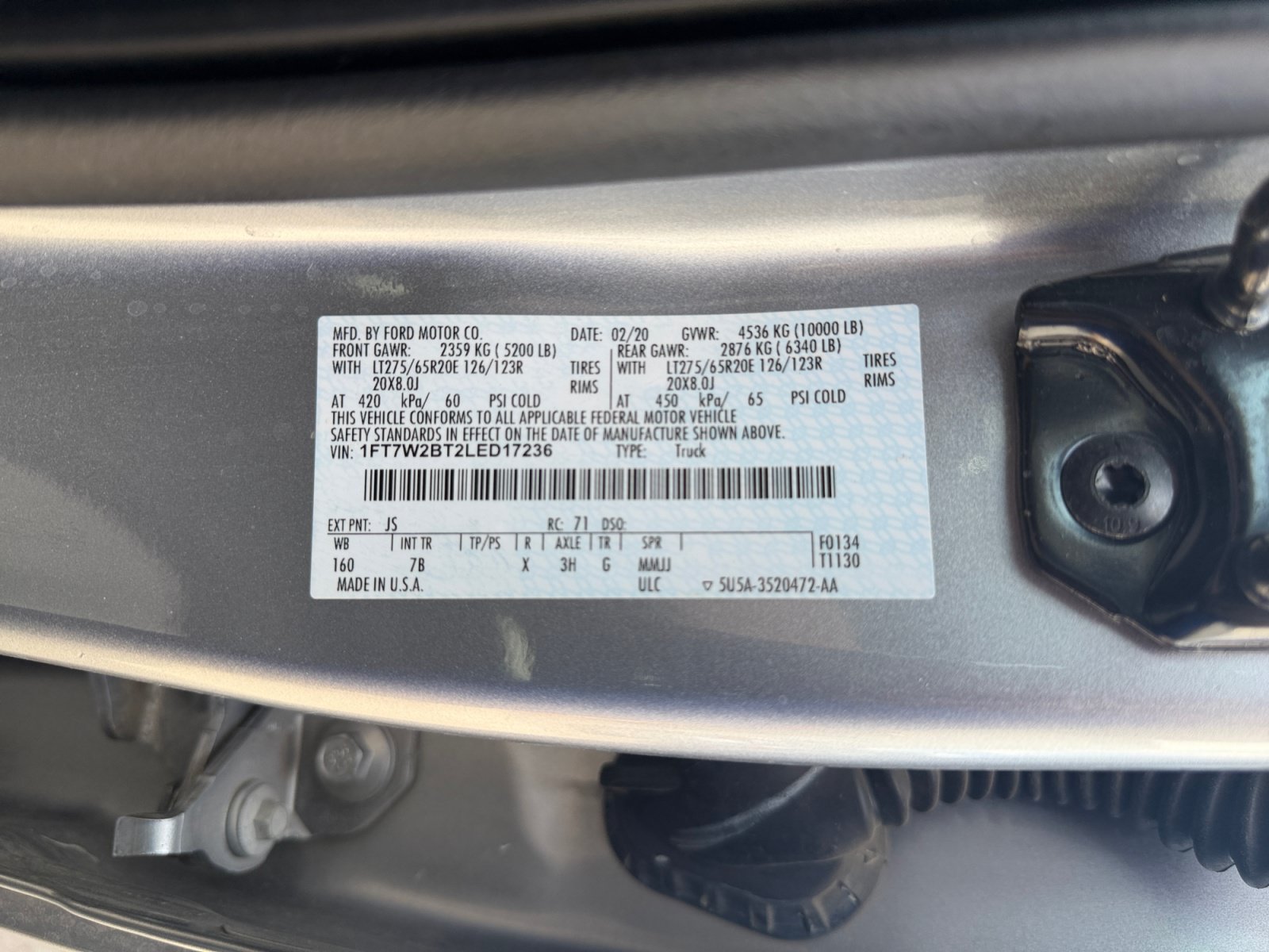 Used 2020 Ford F250 Platinum w/ FX4 Off-Road Package AWD/4WD image 34
