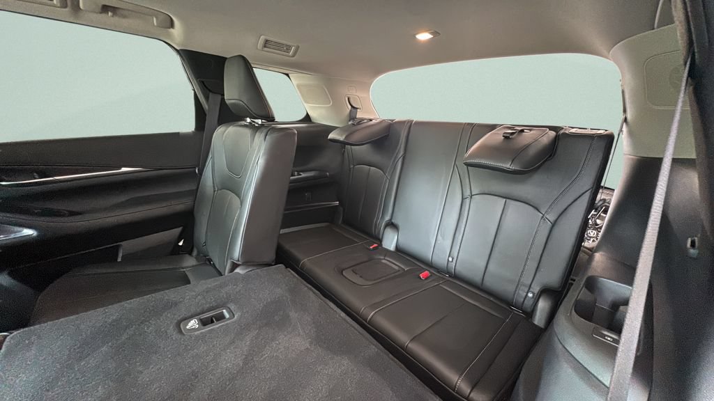 Used 2023 INFINITI QX60 Sensory AWD/4WD image 27