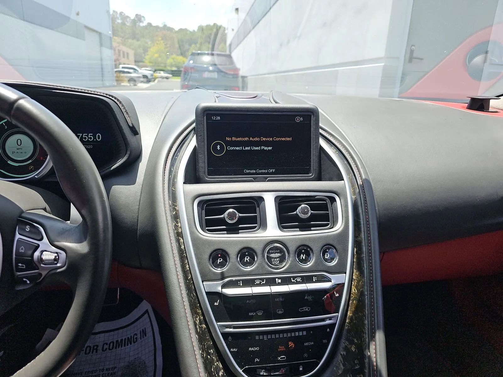 Used 2017 Aston Martin DB11 V12 RWD image 4