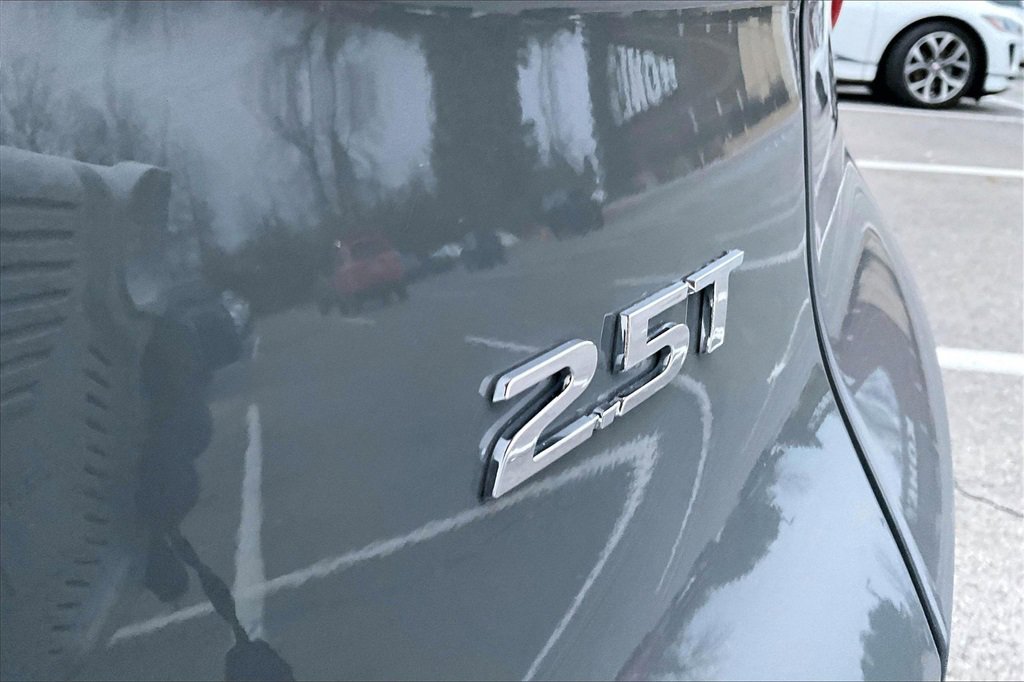 Used 2022 Hyundai Santa Fe Calligraphy image 23