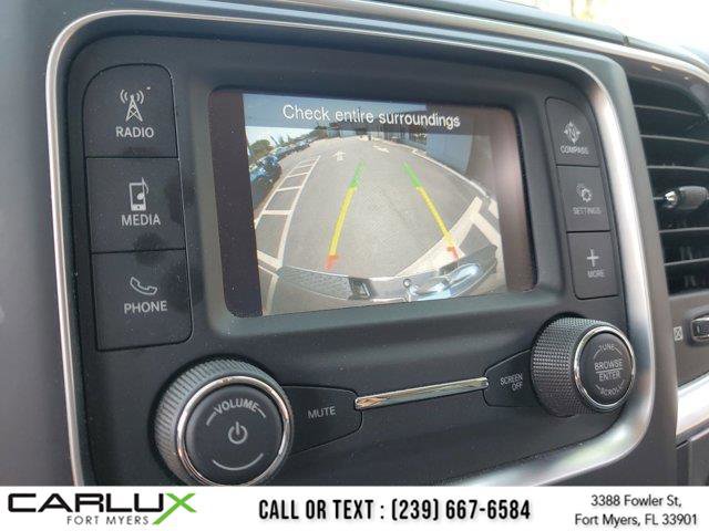 Used 2022 RAM 1500 Classic SLT image 31