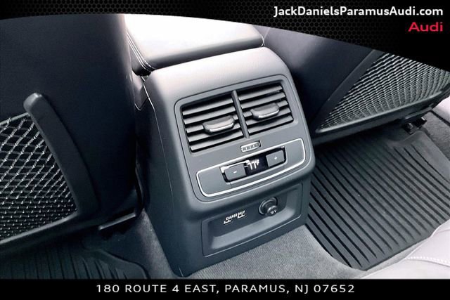 Used 2023 Audi S4 Premium Plus w/ Premium Plus Package image 22