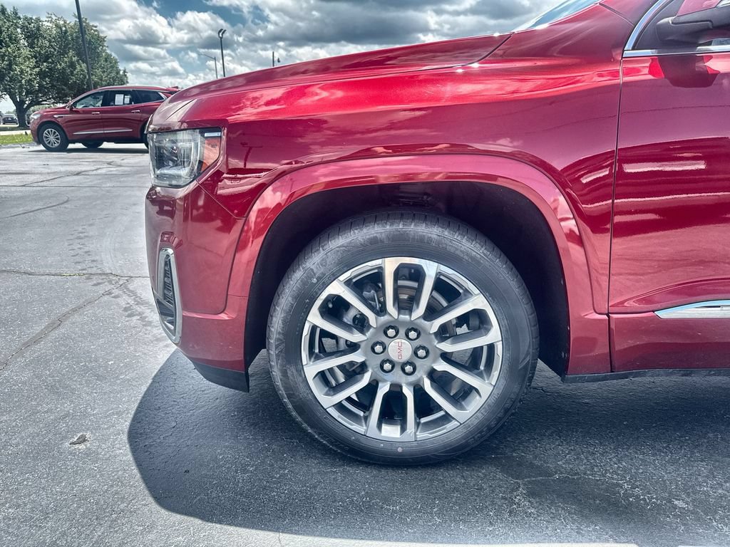 Used 2021 GMC Acadia Denali w/ Denali Ultimate Package AWD/4WD image 10