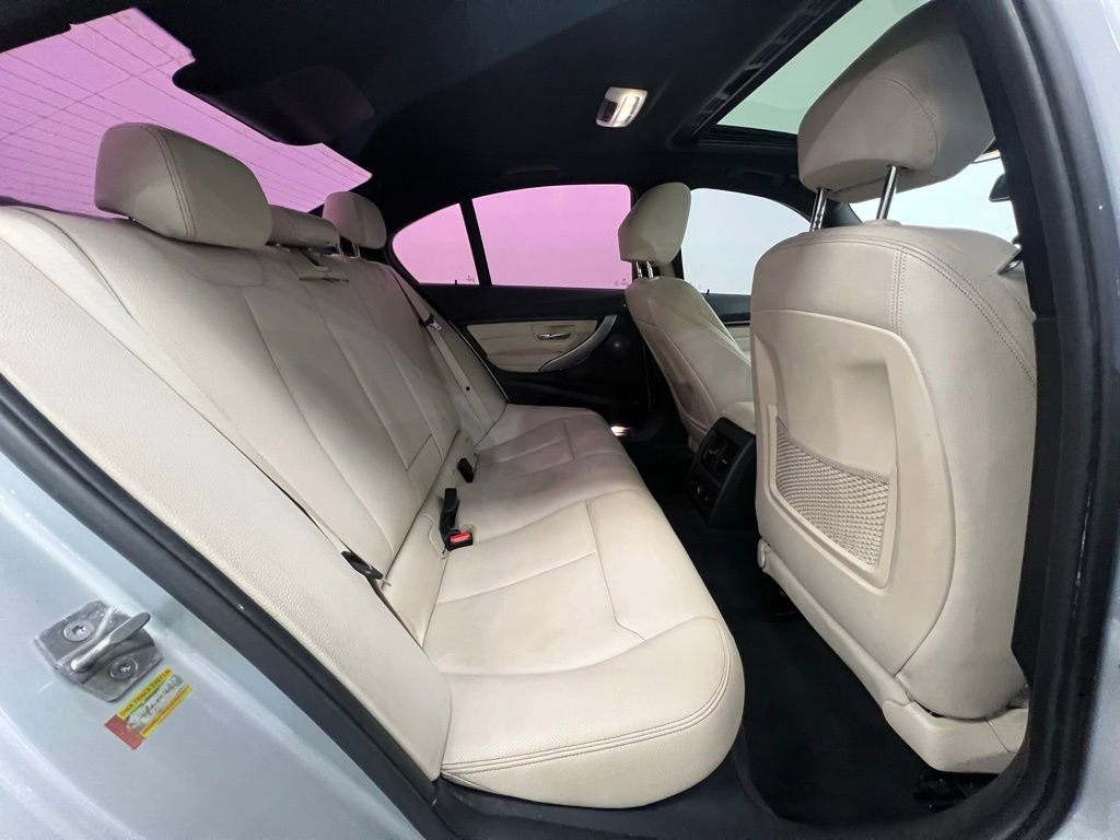 Used 2014 BMW 328i xDrive Sedan image 8