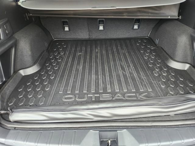 Certified 2025 Subaru Outback Premium AWD/4WD image 32