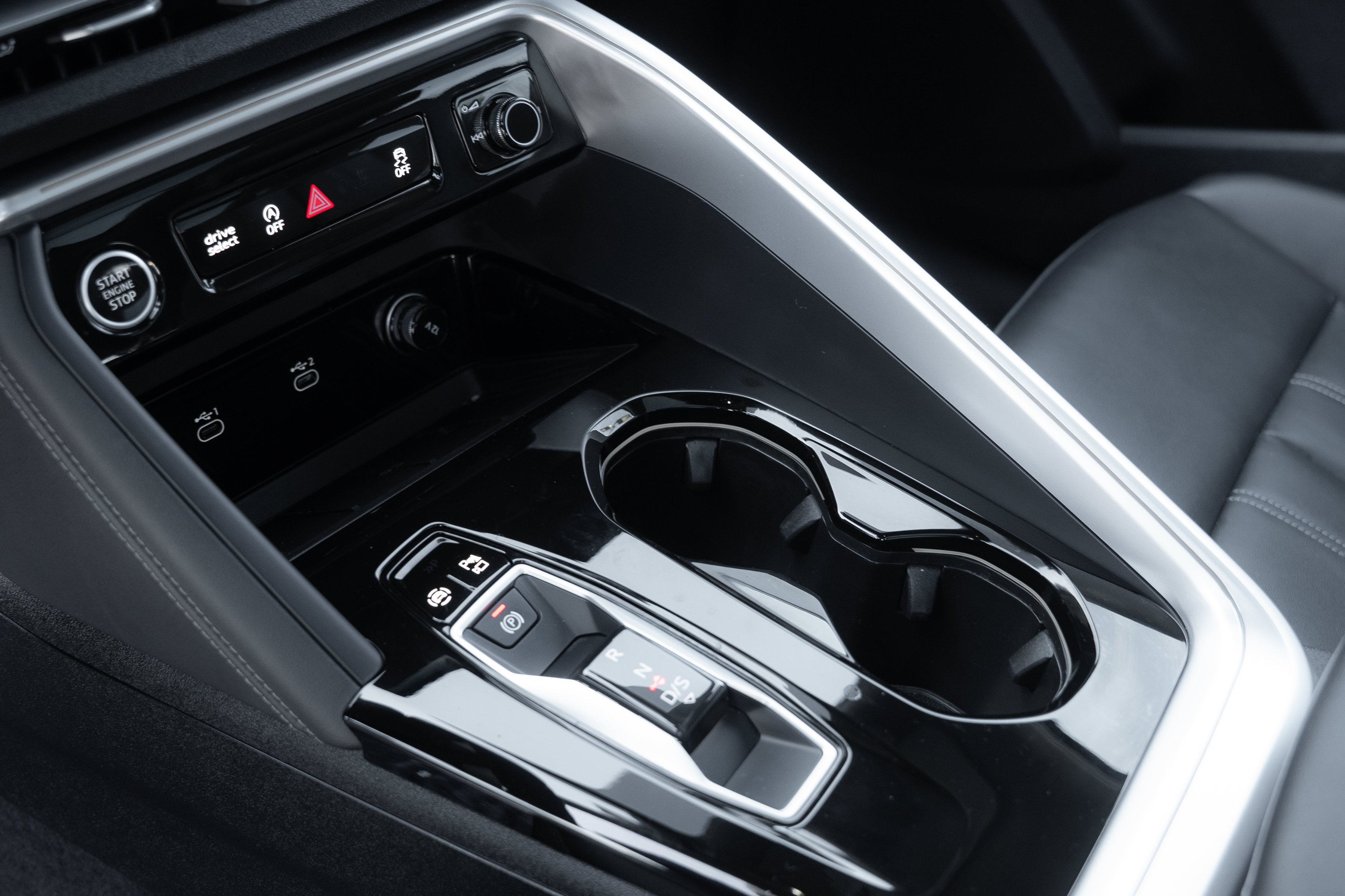 Certified 2025 Audi Q5 Premium w/ Convenience Package AWD/4WD image 18