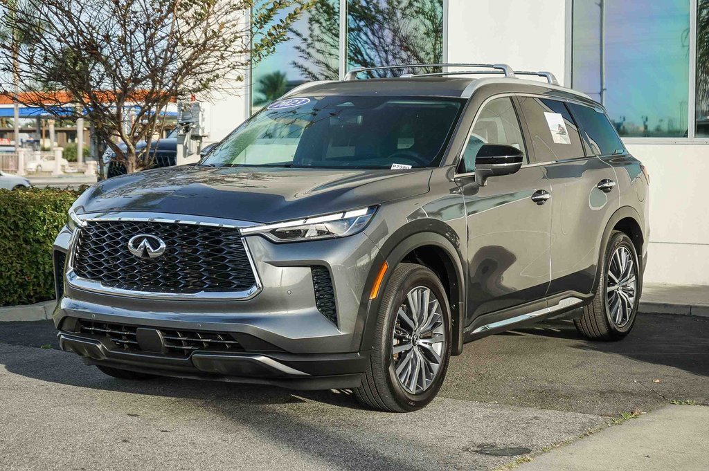 Certified 2023 INFINITI QX60 Sensory w/ Vision Package image 3