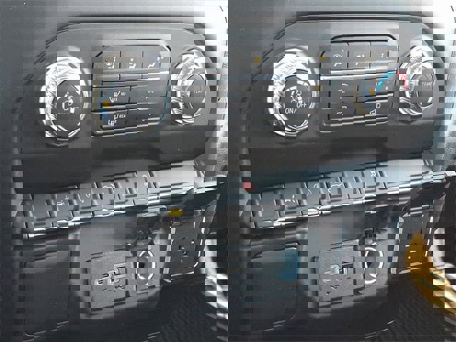 New 2026 GMC Sierra 1500 Pro w/ Graphite Edition image 7