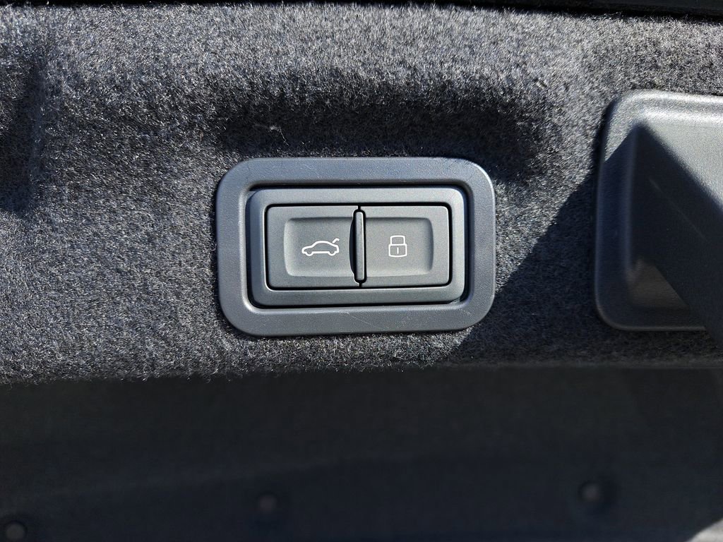 New 2026 Audi A6 Premium image 32