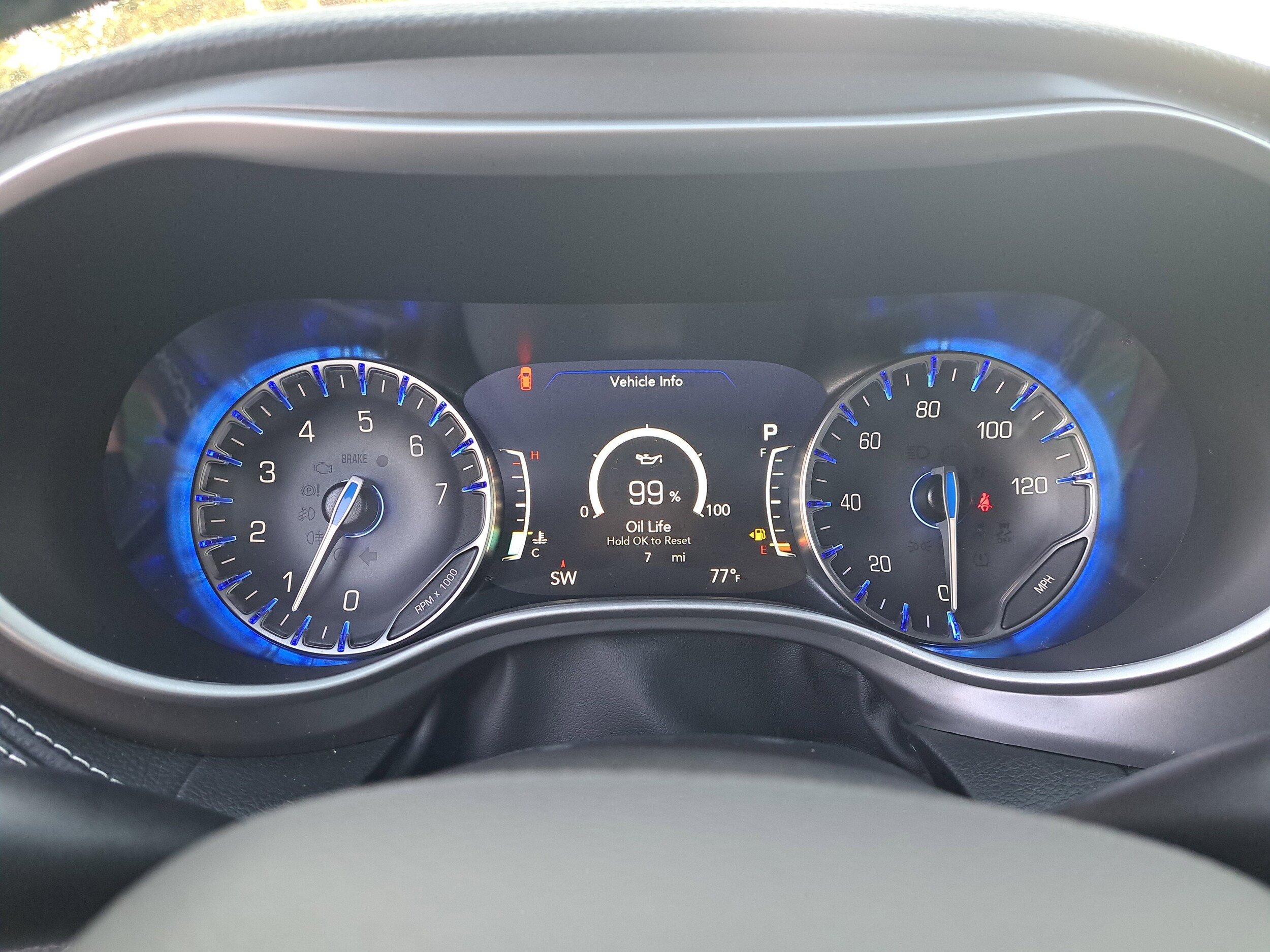 New 2026 Chrysler Pacifica Select w/ S Appearance Package FWD image 14