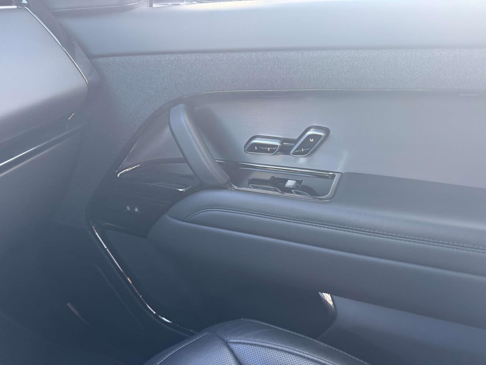 Used 2024 Land Rover Range Rover Sport Dynamic SE image 21