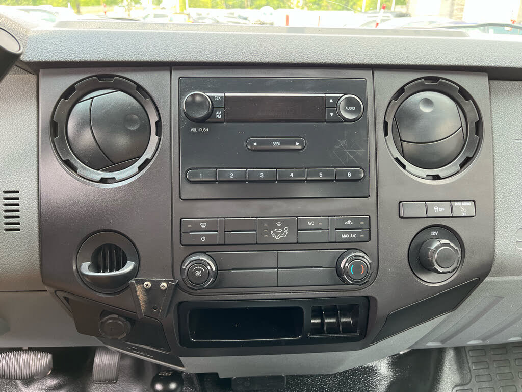 Used 2012 Ford F350 XL w/ Snow Plow Prep Pkg AWD/4WD image 15