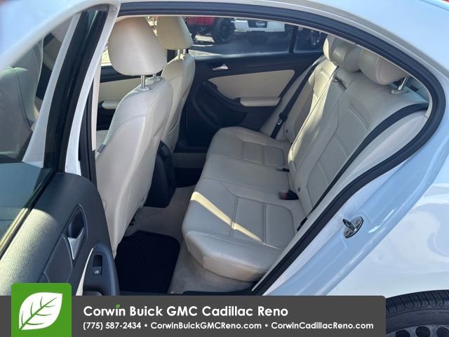 Used 2014 Volkswagen Jetta SE image 22
