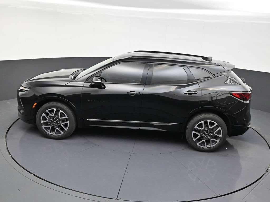 Used 2023 Chevrolet Blazer RS w/ Enhanced Convenience Package FWD image 14