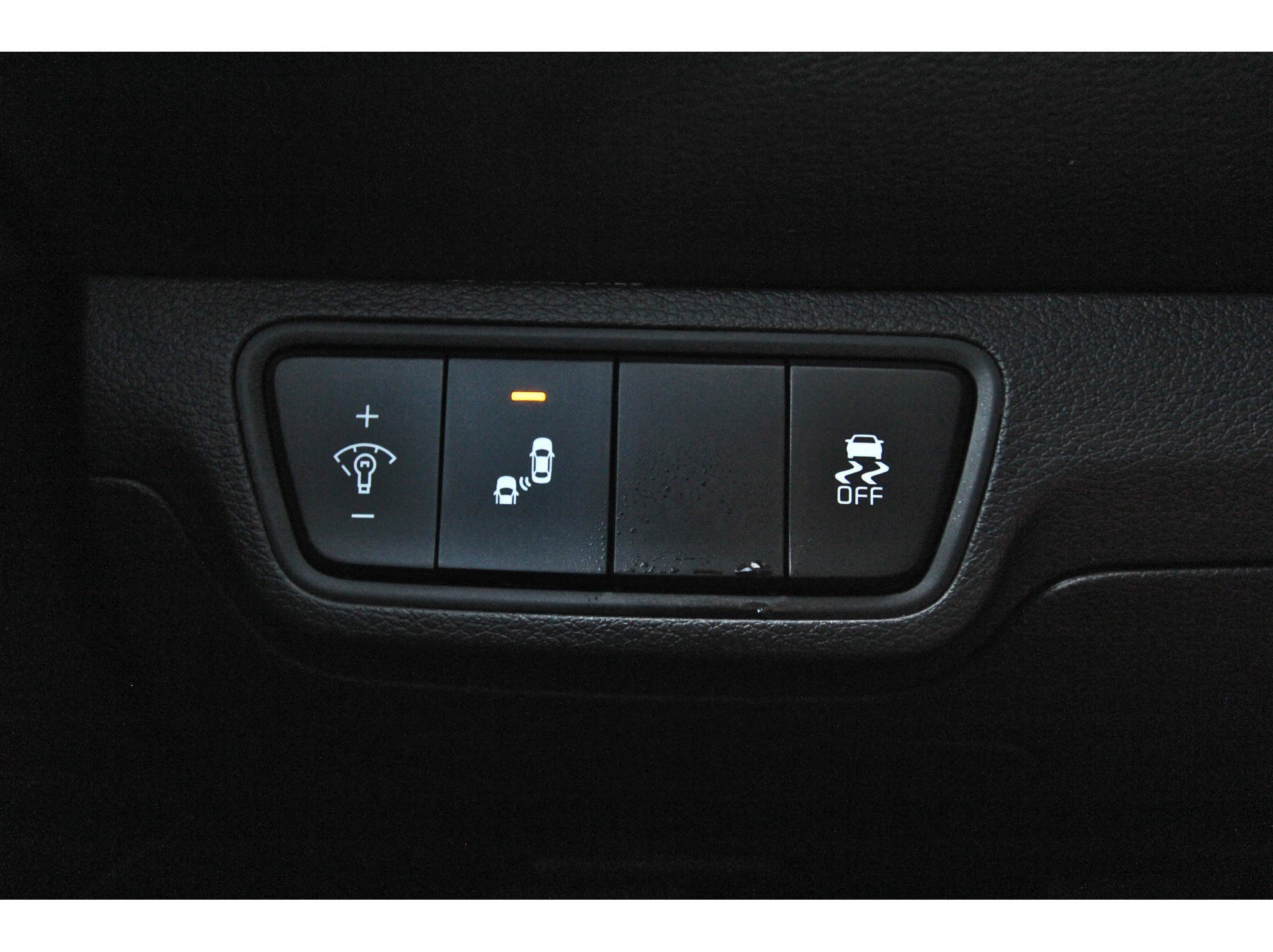 Certified 2023 Kia Forte LXS w/ LXS Technology Package FWD image 22