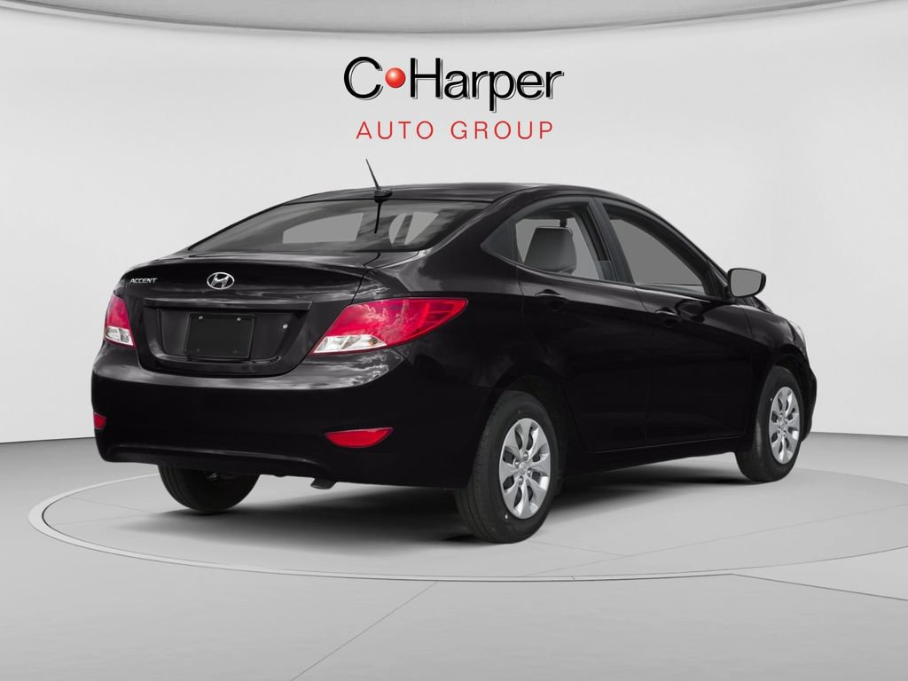 Used 2017 Hyundai Accent SE FWD image 2