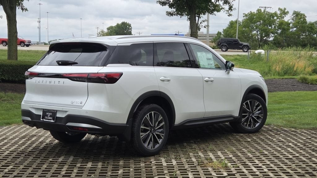 New 2027 INFINITI QX60 Luxe w/ Cargo Package AWD/4WD image 6