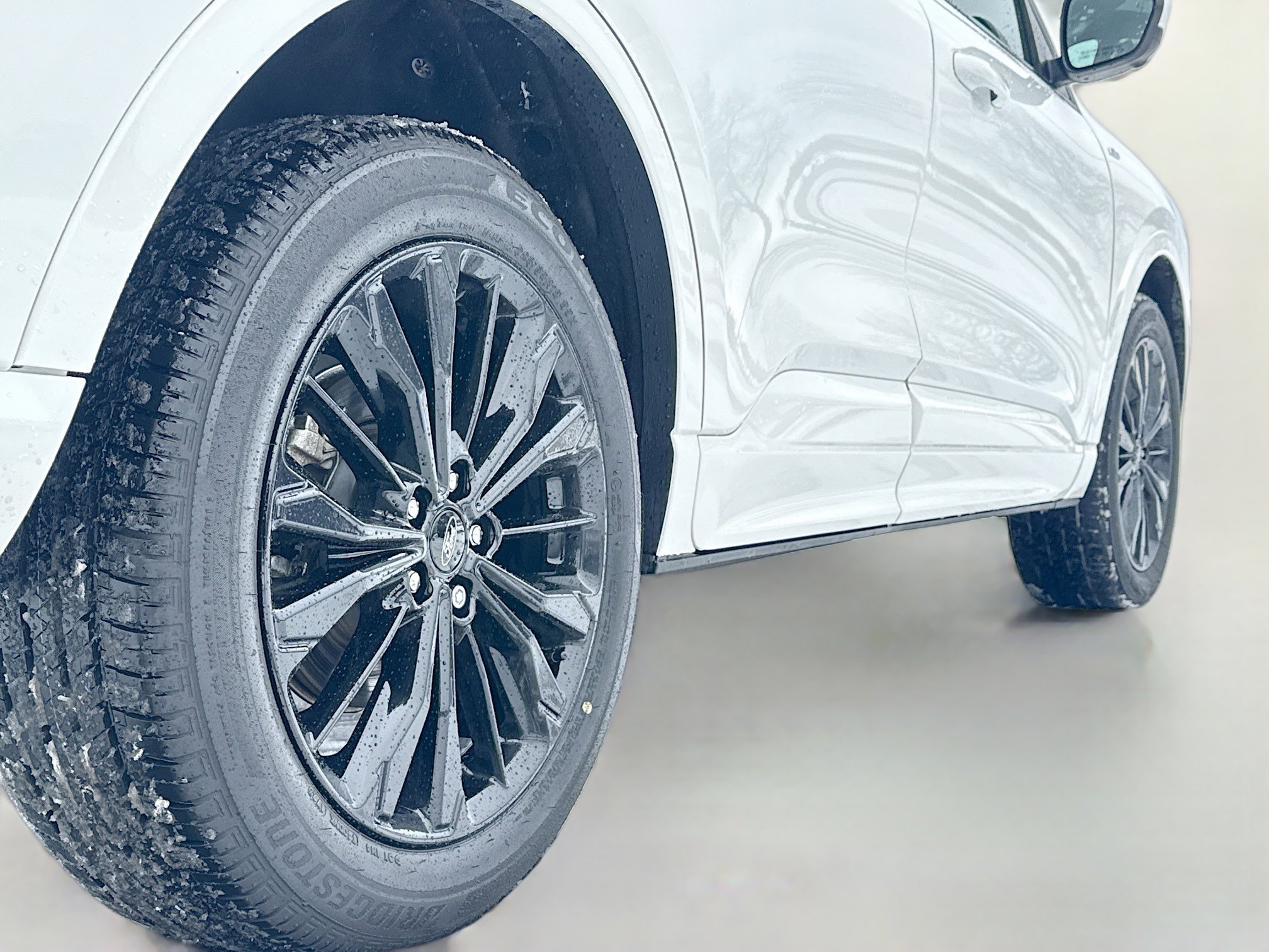 Used 2023 Ford Escape ST-Line Elite w/ Premium Technology Package image 15