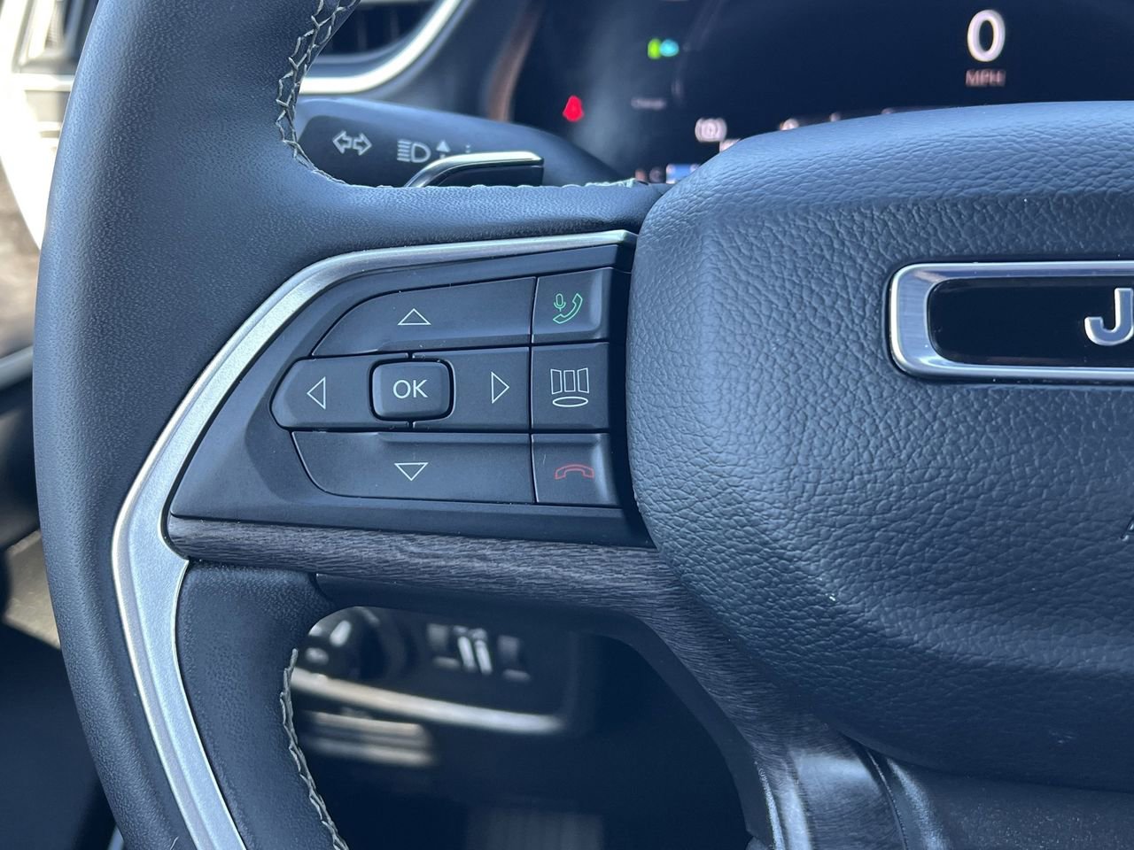 Used 2024 Jeep Grand Cherokee Limited 4xe image 15