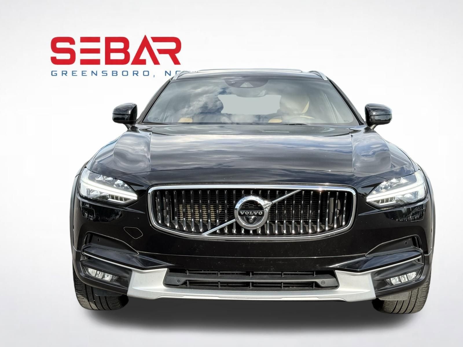 Used 2018 Volvo V90 T5 Cross Country w/ Convenience Package image 6