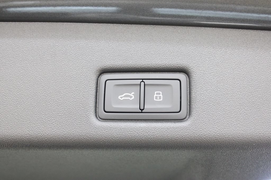 New 2026 Audi Q5 Premium AWD/4WD image 31