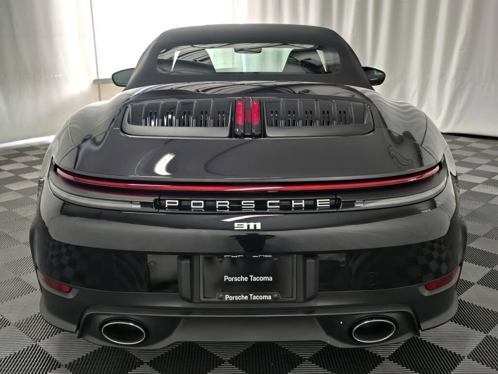 New 2026 Porsche 911 Carrera RWD image 6